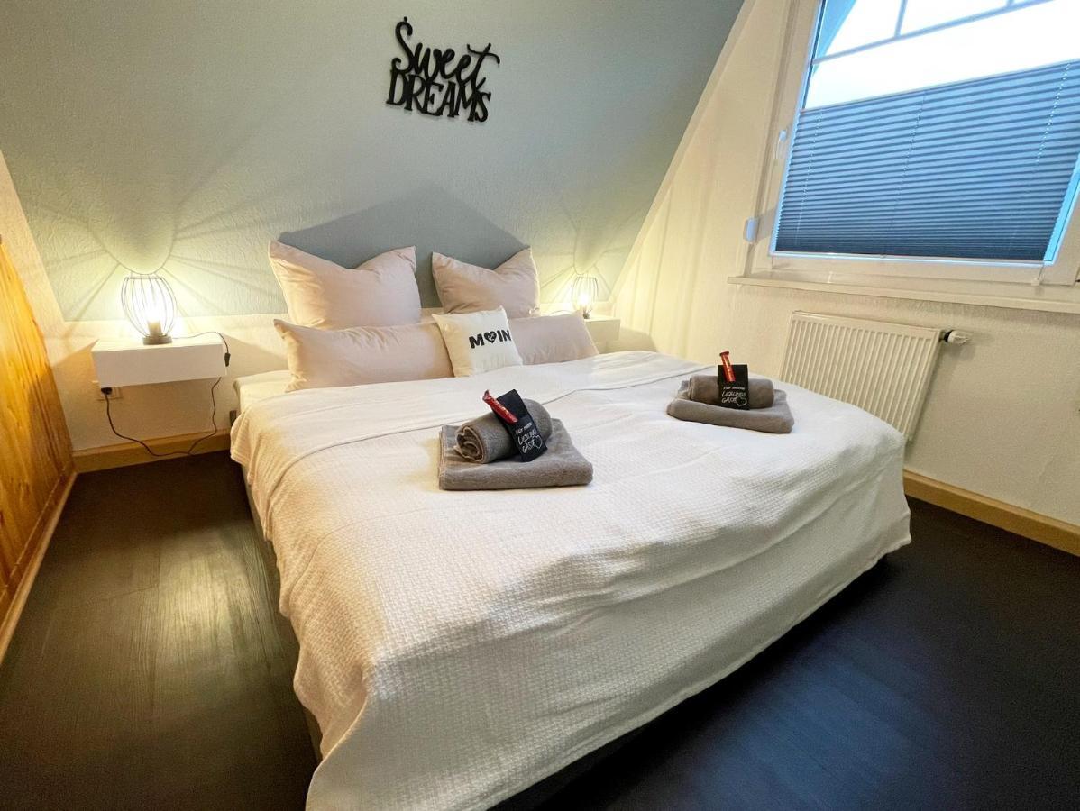 Familienfreundliches Ferienhaus In 5 Min Zum Strand Mit Terrasse Und Kostenlosem Parkplatz Cuxhaven Exterior foto